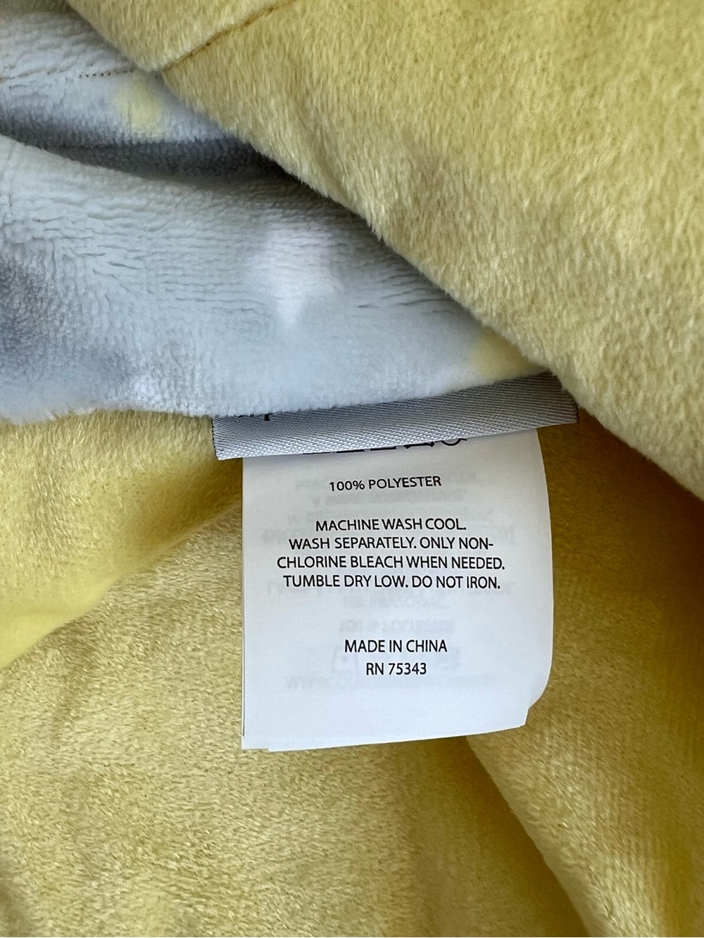 NWT Cupcakes & Cashmere Baby Blanket - Picture 3 of 4